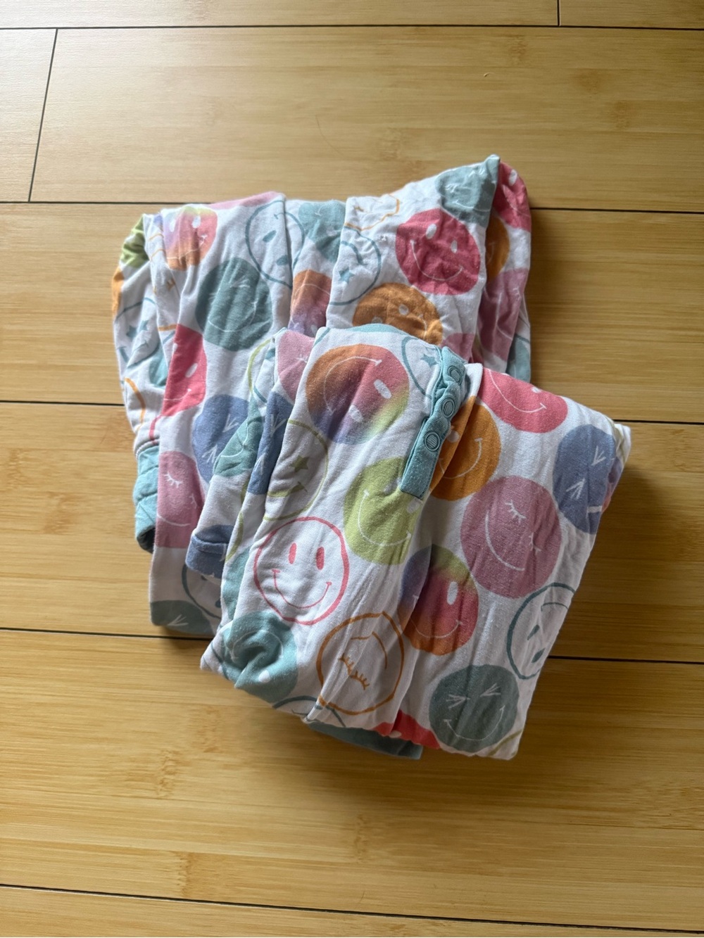 Multicolor Smiley Circle Pajama Set